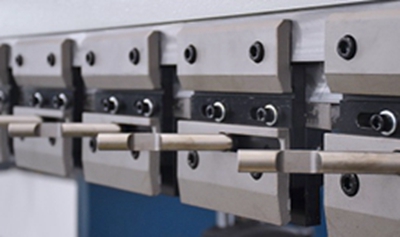 100t Cnc Metal Bending Machines, 3200 Mm Cnc Sheet Press Brake With E21 100 t CNC fémhajlító gépek, 3200 mm-es CNC lapprésfék E21-el