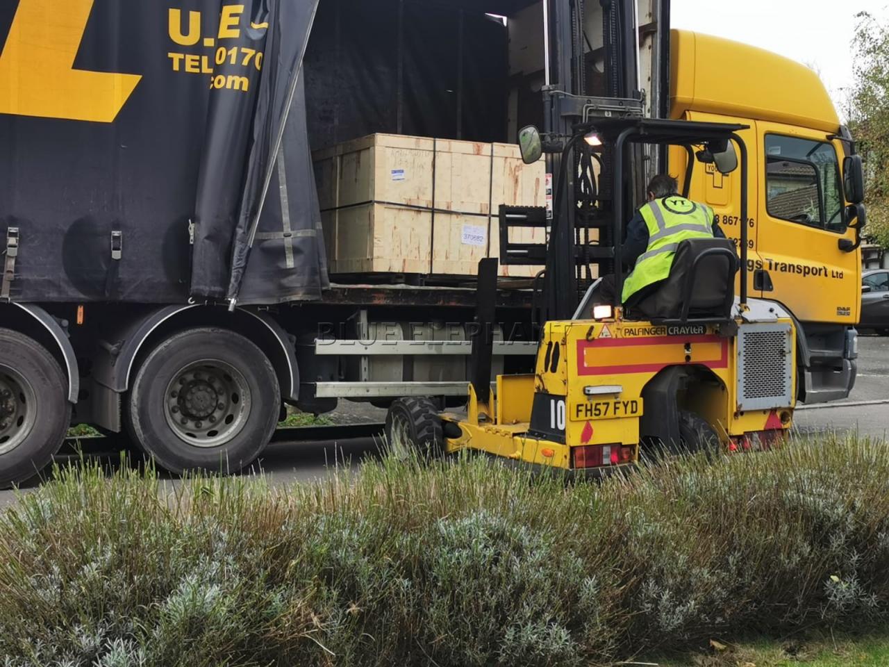 1530 Fiber Laser Cutting Machine For Stainless Steel Carbon Steel Metal Sheet 1530 Fiber lézeres vágógép rozsdamentes acél szénacél fémlemezhez