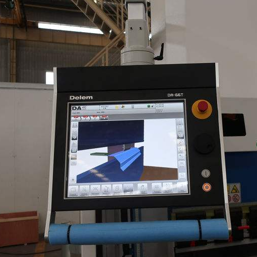 200t 300t szabványos ipari présfék Cnc hidraulikus présfékező gép