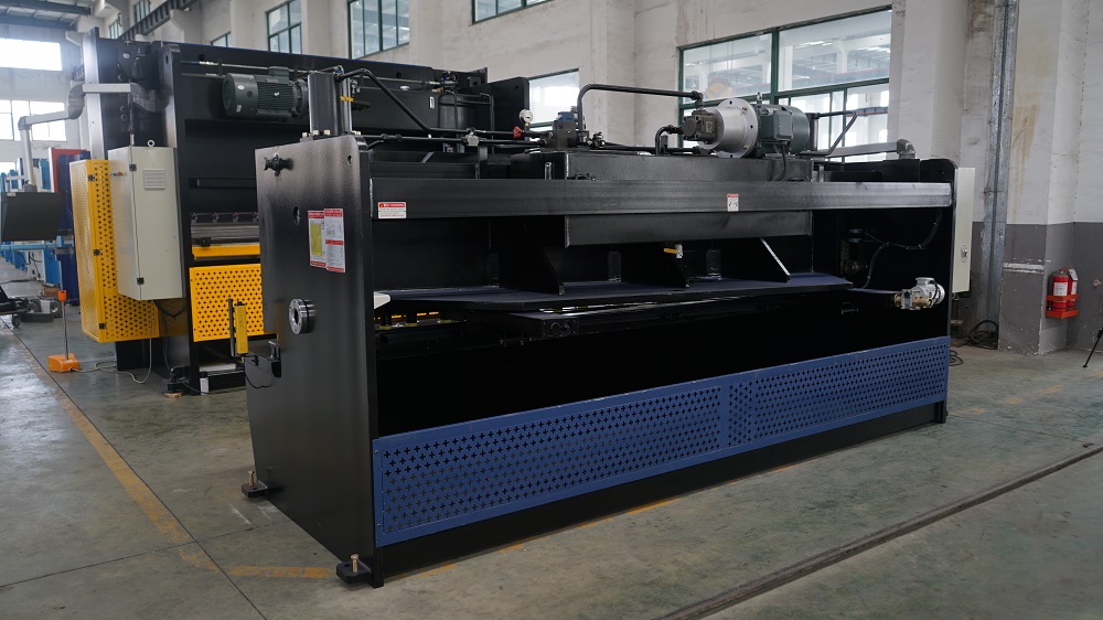 6*3200mm Guillotine Shears Metal Shear Hydraulic Iron Sheet Cutting Shearing Machine 6 * 3200 mm-es guillotine olló fém olló hidraulikus vaslemez vágó nyírógép