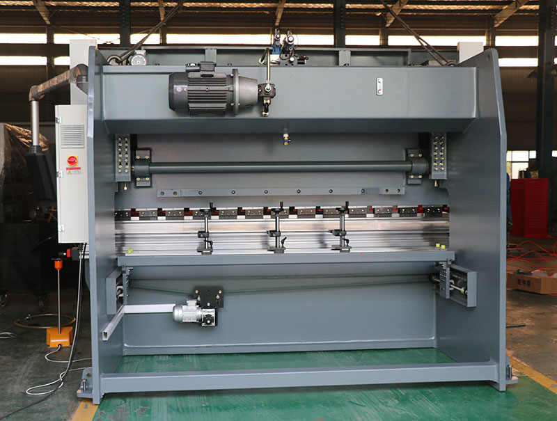 Fém présfék Wc-63t3200 fémlemez hajlítógép Cnc hidraulikus présfék