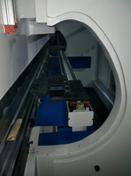 Da53t Cnc System Controller 125t4000 3+1 Axis Cnc Hydraulic Press Brake With Good Quality Da53t Cnc rendszervezérlő 125t4000 3+1 tengelyes Cnc hidraulikus présfék jó minőséggel