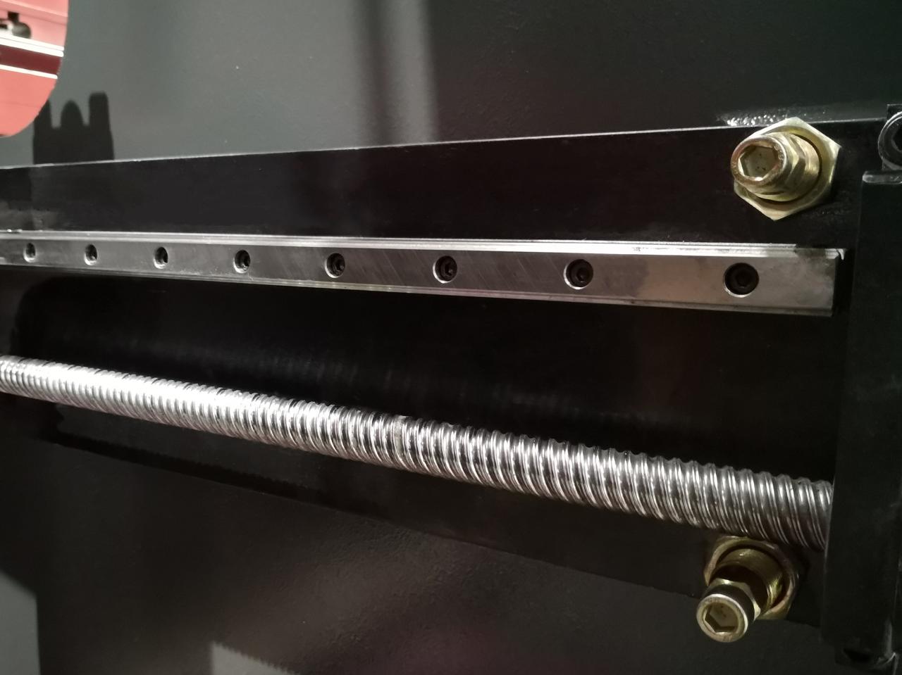 Delem Da66t 125 3+1 4+1 6+1 8+1 Cnc Hydraulic Press Brake For Metal Plate Bending Delem Da66t 125 3+1 4+1 6+1 8+1 Cnc hidraulikus présfék fémlemez hajlításhoz