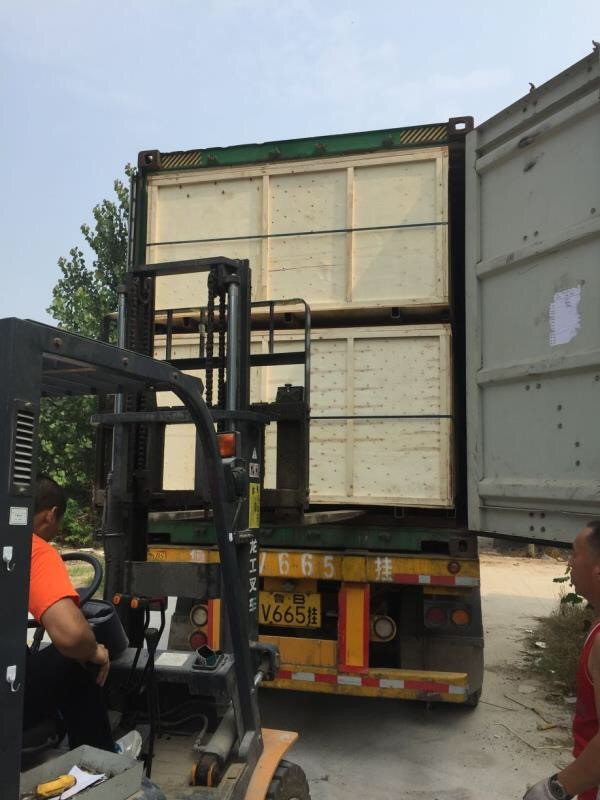 High Quality 1530 Fiber Laser Cutting Machine For Metal 500w 750w 1000w 1500w Kiváló minőségű 1530 szálas lézervágó gép fémhez 500w 750w 1000w 1500w