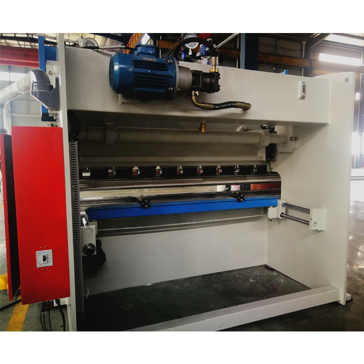 Hydraulic Press Brake 3 Meter 160 Ton High Quality Cnc Wc67y-Bending Machine Hidraulikus présfék 3 méteres 160 tonnás kiváló minőségű Cnc Wc67y hajlítógép