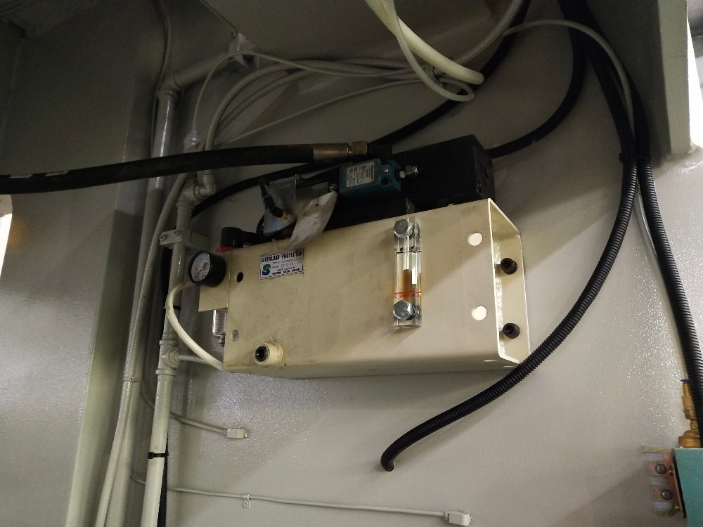 Pneumatic Friction Clutch High Performance Punch Press Machine Pneumatikus súrlódó tengelykapcsoló nagy teljesítményű lyukasztó présgép