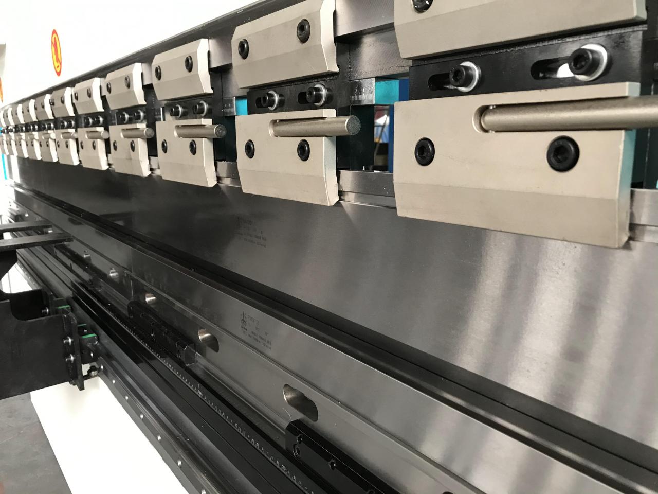 Wc67y-65/2500 Oem hidraulikus présfékgép acélhajlító gép